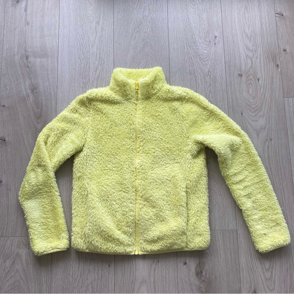 UNIQLO Fluffy Yarn Fleece Full Zip Sweater